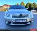 Сірий Тойота Авенсіс, об'ємом двигуна 2 л та пробігом 250 тис. км за 3900 $, фото 1 на Automoto.ua