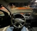 Серый Тойота Авенсис, объемом двигателя 1.8 л и пробегом 305 тыс. км за 5000 $, фото 3 на Automoto.ua
