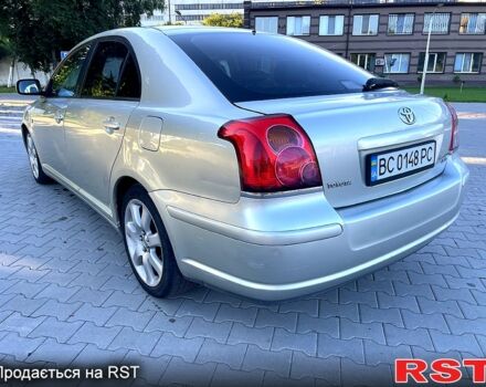 Сірий Тойота Авенсіс, об'ємом двигуна 2 л та пробігом 250 тис. км за 3900 $, фото 4 на Automoto.ua