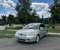 Серый Тойота Авенсис, объемом двигателя 2 л и пробегом 322 тыс. км за 3999 $, фото 1 на Automoto.ua
