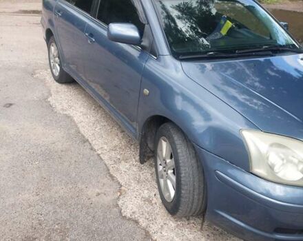 Сірий Тойота Авенсіс, об'ємом двигуна 1.79 л та пробігом 355 тис. км за 5150 $, фото 1 на Automoto.ua