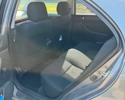 Сірий Тойота Авенсіс, об'ємом двигуна 1.8 л та пробігом 254 тис. км за 4700 $, фото 6 на Automoto.ua