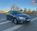 Серый Тойота Авенсис, объемом двигателя 1.79 л и пробегом 162 тыс. км за 5200 $, фото 1 на Automoto.ua