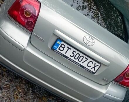 Серый Тойота Авенсис, объемом двигателя 2 л и пробегом 111 тыс. км за 4713 $, фото 4 на Automoto.ua