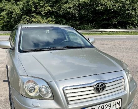 Серый Тойота Авенсис, объемом двигателя 1.8 л и пробегом 235 тыс. км за 5180 $, фото 1 на Automoto.ua