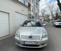 Сірий Тойота Авенсіс, об'ємом двигуна 2 л та пробігом 160 тис. км за 4600 $, фото 1 на Automoto.ua
