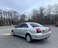Серый Тойота Авенсис, объемом двигателя 2 л и пробегом 217 тыс. км за 4999 $, фото 2 на Automoto.ua