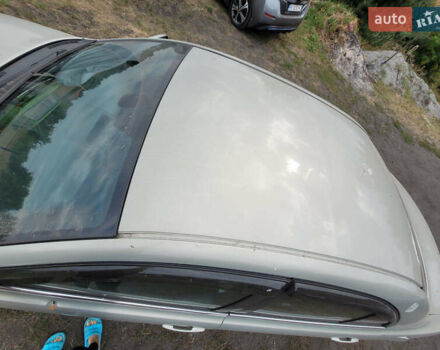 Сірий Тойота Авенсіс, об'ємом двигуна 1.8 л та пробігом 200 тис. км за 3500 $, фото 9 на Automoto.ua