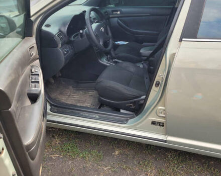 Сірий Тойота Авенсіс, об'ємом двигуна 1.8 л та пробігом 200 тис. км за 3500 $, фото 14 на Automoto.ua