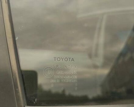 Серый Тойота Авенсис, объемом двигателя 1.79 л и пробегом 298 тыс. км за 5100 $, фото 25 на Automoto.ua