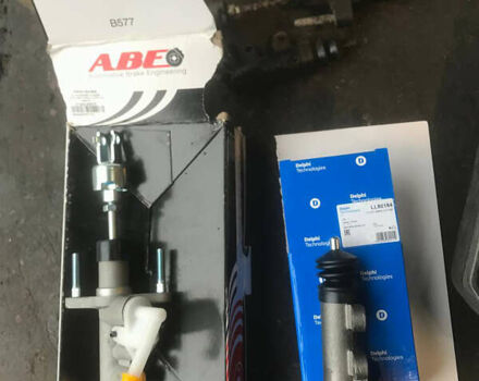 Серый Тойота Авенсис, объемом двигателя 2.01 л и пробегом 610 тыс. км за 4500 $, фото 11 на Automoto.ua