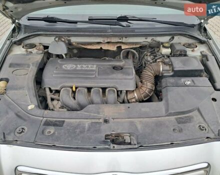 Серый Тойота Авенсис, объемом двигателя 1.8 л и пробегом 230 тыс. км за 5200 $, фото 62 на Automoto.ua