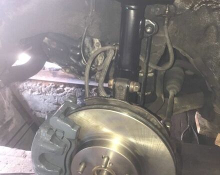 Серый Тойота Авенсис, объемом двигателя 2 л и пробегом 3 тыс. км за 5267 $, фото 8 на Automoto.ua