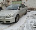 Серый Тойота Авенсис, объемом двигателя 1.8 л и пробегом 275 тыс. км за 5350 $, фото 1 на Automoto.ua