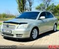 Серый Тойота Авенсис, объемом двигателя 2 л и пробегом 270 тыс. км за 3999 $, фото 1 на Automoto.ua