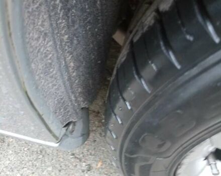 Сірий Тойота Авенсіс, об'ємом двигуна 1.79 л та пробігом 380 тис. км за 5000 $, фото 4 на Automoto.ua