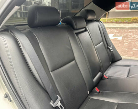 Серый Тойота Авенсис, объемом двигателя 2 л и пробегом 250 тыс. км за 4650 $, фото 61 на Automoto.ua