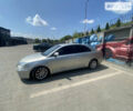 Серый Тойота Авенсис, объемом двигателя 2 л и пробегом 267 тыс. км за 5400 $, фото 3 на Automoto.ua