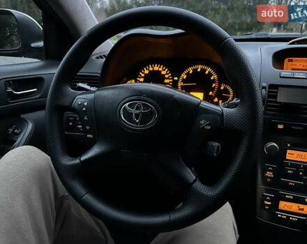 Сірий Тойота Авенсіс, об'ємом двигуна 1.79 л та пробігом 280 тис. км за 4600 $, фото 17 на Automoto.ua