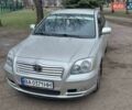 Серый Тойота Авенсис, объемом двигателя 1.8 л и пробегом 272 тыс. км за 5800 $, фото 1 на Automoto.ua