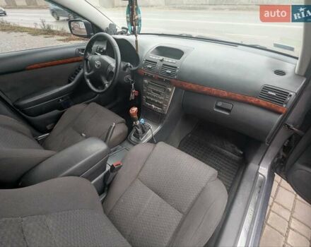 Сірий Тойота Авенсіс, об'ємом двигуна 2 л та пробігом 390 тис. км за 4500 $, фото 15 на Automoto.ua