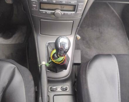 Серый Тойота Авенсис, объемом двигателя 1.79 л и пробегом 298 тыс. км за 5100 $, фото 29 на Automoto.ua