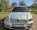 Сірий Тойота Авенсіс, об'ємом двигуна 0.18 л та пробігом 290 тис. км за 5200 $, фото 1 на Automoto.ua