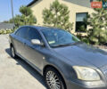 Серый Тойота Авенсис, объемом двигателя 2 л и пробегом 260 тыс. км за 4600 $, фото 2 на Automoto.ua