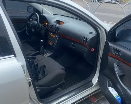 Сірий Тойота Авенсіс, об'ємом двигуна 2 л та пробігом 370 тис. км за 5000 $, фото 7 на Automoto.ua
