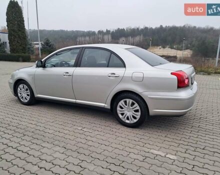 Серый Тойота Авенсис, объемом двигателя 1.8 л и пробегом 230 тыс. км за 5200 $, фото 25 на Automoto.ua