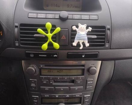 Серый Тойота Авенсис, объемом двигателя 1.79 л и пробегом 298 тыс. км за 5100 $, фото 27 на Automoto.ua