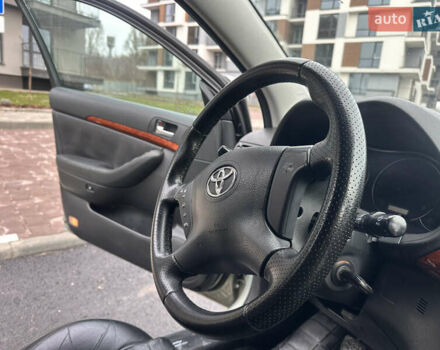 Серый Тойота Авенсис, объемом двигателя 2 л и пробегом 250 тыс. км за 4650 $, фото 48 на Automoto.ua