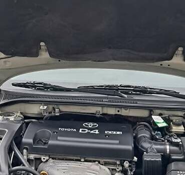 Серый Тойота Авенсис, объемом двигателя 2 л и пробегом 243 тыс. км за 5999 $, фото 16 на Automoto.ua