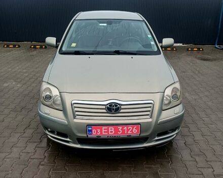 Серый Тойота Авенсис, объемом двигателя 2 л и пробегом 250 тыс. км за 4100 $, фото 4 на Automoto.ua