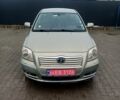 Серый Тойота Авенсис, объемом двигателя 2 л и пробегом 250 тыс. км за 4100 $, фото 4 на Automoto.ua