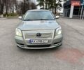 Серый Тойота Авенсис, объемом двигателя 1.79 л и пробегом 280 тыс. км за 5400 $, фото 1 на Automoto.ua