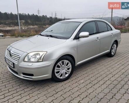 Серый Тойота Авенсис, объемом двигателя 1.8 л и пробегом 230 тыс. км за 5200 $, фото 4 на Automoto.ua