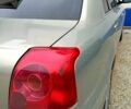 Серый Тойота Авенсис, объемом двигателя 2 л и пробегом 250 тыс. км за 4100 $, фото 2 на Automoto.ua