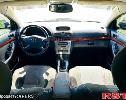 Серый Тойота Авенсис, объемом двигателя 2 л и пробегом 270 тыс. км за 3999 $, фото 8 на Automoto.ua