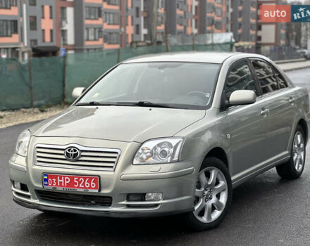 Серый Тойота Авенсис, объемом двигателя 2 л и пробегом 250 тыс. км за 4650 $, фото 2 на Automoto.ua