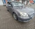 Сірий Тойота Авенсіс, об'ємом двигуна 2 л та пробігом 390 тис. км за 4500 $, фото 1 на Automoto.ua