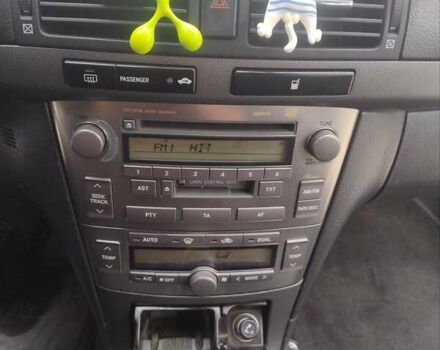 Серый Тойота Авенсис, объемом двигателя 1.79 л и пробегом 298 тыс. км за 5100 $, фото 28 на Automoto.ua