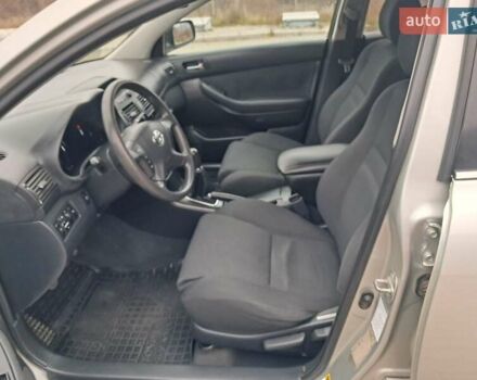 Серый Тойота Авенсис, объемом двигателя 1.8 л и пробегом 230 тыс. км за 5200 $, фото 52 на Automoto.ua
