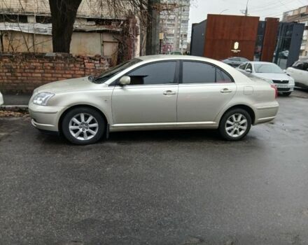 Серый Тойота Авенсис, объемом двигателя 1.8 л и пробегом 270 тыс. км за 4800 $, фото 1 на Automoto.ua