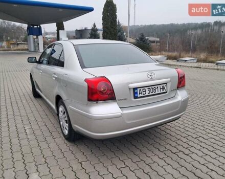 Серый Тойота Авенсис, объемом двигателя 1.8 л и пробегом 230 тыс. км за 5200 $, фото 7 на Automoto.ua