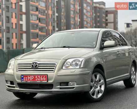 Серый Тойота Авенсис, объемом двигателя 2 л и пробегом 250 тыс. км за 4650 $, фото 3 на Automoto.ua