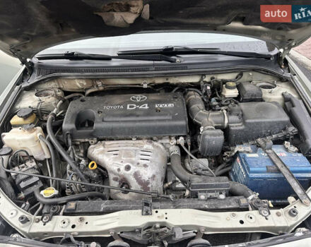 Серый Тойота Авенсис, объемом двигателя 2 л и пробегом 250 тыс. км за 4650 $, фото 65 на Automoto.ua