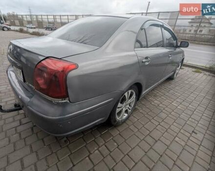 Сірий Тойота Авенсіс, об'ємом двигуна 2 л та пробігом 390 тис. км за 4500 $, фото 3 на Automoto.ua