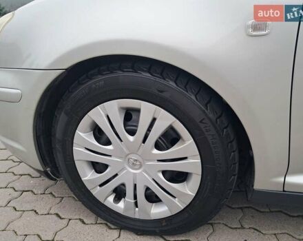 Серый Тойота Авенсис, объемом двигателя 1.8 л и пробегом 230 тыс. км за 5200 $, фото 32 на Automoto.ua