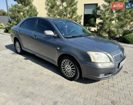 Серый Тойота Авенсис, объемом двигателя 2 л и пробегом 260 тыс. км за 4600 $, фото 3 на Automoto.ua